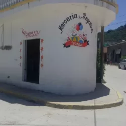 Merceria, papeleria y regalos VAOZ