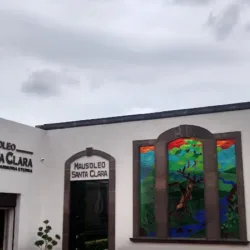 Mausoleo Santa Clara