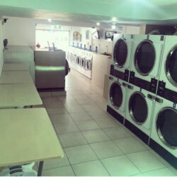 Lavandería y planchaduría Master Clean