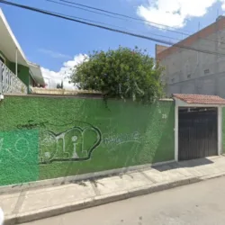 Renta de sillas y mesas "MAVIC"