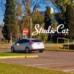StudioCar | Autoescuela y Motoescuela - Clases de Manejo