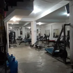 "Gym Amigos"