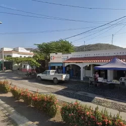 Mercería y Manualidades la agujita