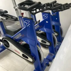Mantenimiento de equipos para gimnasio.
