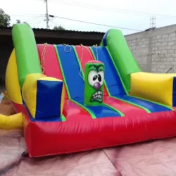 Renta De Inflables Y Rockolas