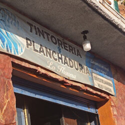 Tintorería y Planchaduria La Higuera