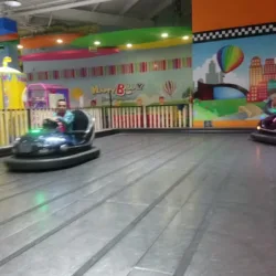 Happyland Plaza Bella Acuña
