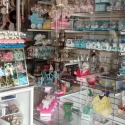 Papelería y Manualidades Emanuel