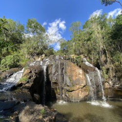 Salto La Olla del Parque Salto Encantado