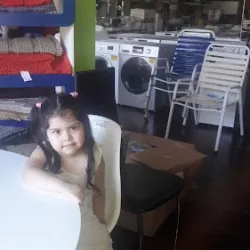 LA CASA DE LOS MUEBLES
