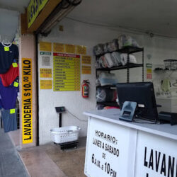 LAVANDERÍA ZOCALO 61