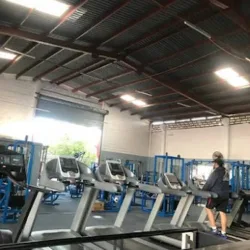 Hydra Gimnasio mixto