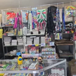 PAPELERIA Y MERCERIA LEOANTO