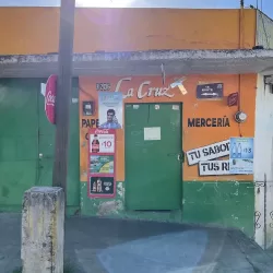 Mercería y Papelería La Cruz