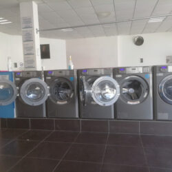 Lavandería autoservicio ECOCLEAN Arbide