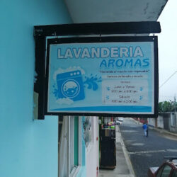 LAVANDERÍA "AROMAS"