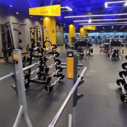 Gimnasio Smart Fit - Punta Cero