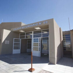 Colegio Secundario N°69