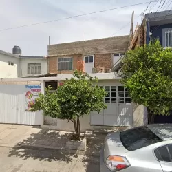 Papeleria y merceria "Tikis"