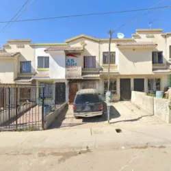 Renta de brincolines, sillas y mesas