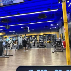 Gimnasio Smart Fit - Multiplaza Gato Bronco