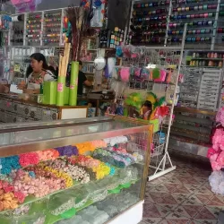 LA CASA DE LOS ENCAJES MERCERÍA MARTÍN