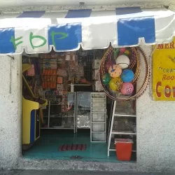 Papelería Mercería "Crayolín"