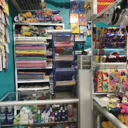 Papeleria, Mercería y Belleza Mi Bekis