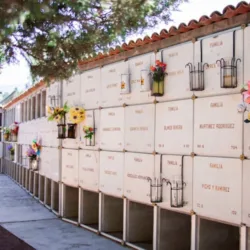 Panteón Privado a Perpetuidad Y Servicios Funerarios Rosalia Pineda
