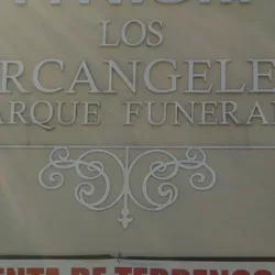 LOS ARCÁNGELES PARQUE FUNERAL