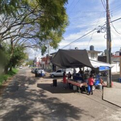Lavandería y tamales los micos