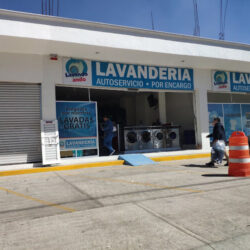 Lavandería Lavando Ando
