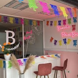 Brumalia Flower Bar
