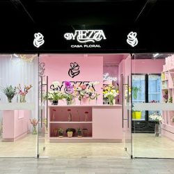 By Tezza Flowers