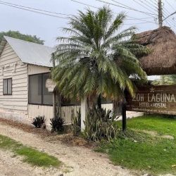 Cabañas Y Hostal Zoh Laguna