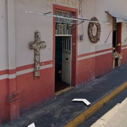 Floreria De La Cruz