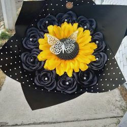 Floreria. Rosas Eternas Y Más Yuri