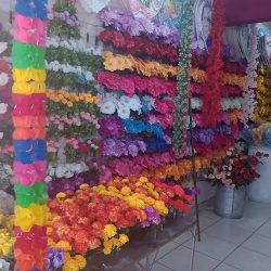 Florería Y Dulcería Zares