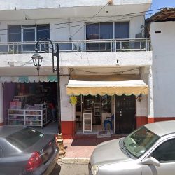 Floreria Y Tienda De Ropa Zoe