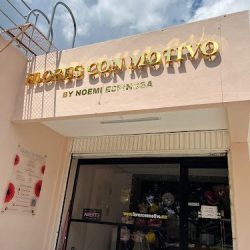 Flores Con Motivo