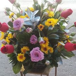 Flores Y Caprichos Tercer Cielo