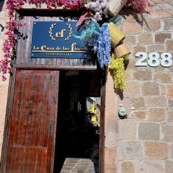 La Casa De Las Flores