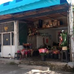 La Charbelita, Detalles Y Accesorios Florales.