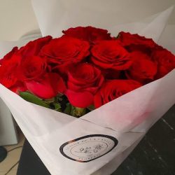 La Flor De La Canela