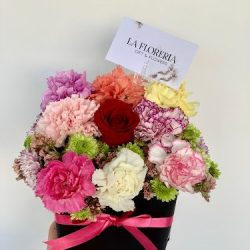 La Floreria Gift And Flowers