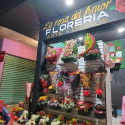 La Rosa Del Amor Florería. Arte Y Diseños