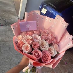 Rosas & Fresas