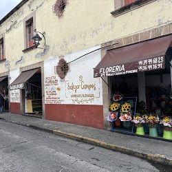 Salazar Campos Arreglos Florales.