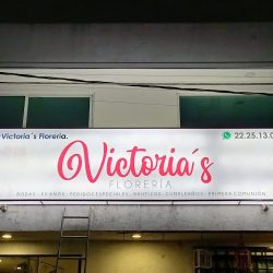 Victoria's Florería