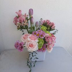 Yan Vanes Boutique Floral